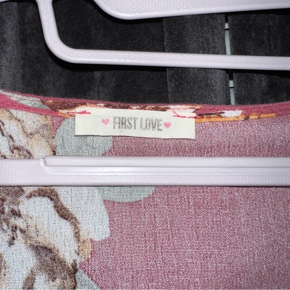 First Love Floral Romper - Picture 3 of 9